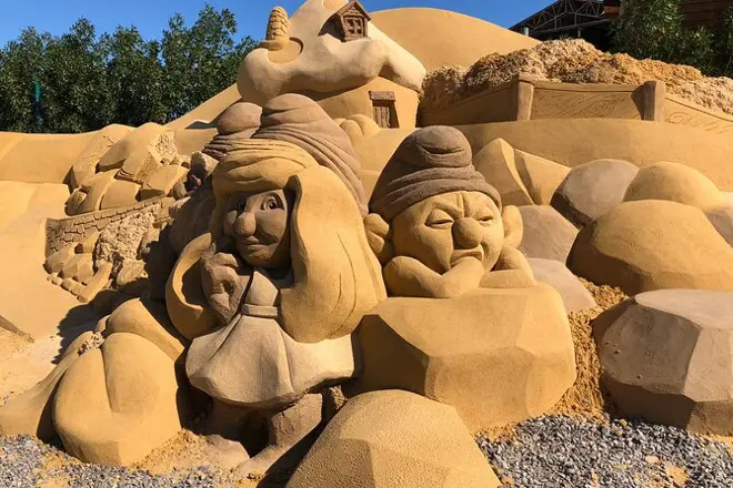 Sand City '