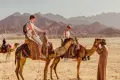 Jeep-Safari bei Sonnenuntergang in der Wüste von Hurghada