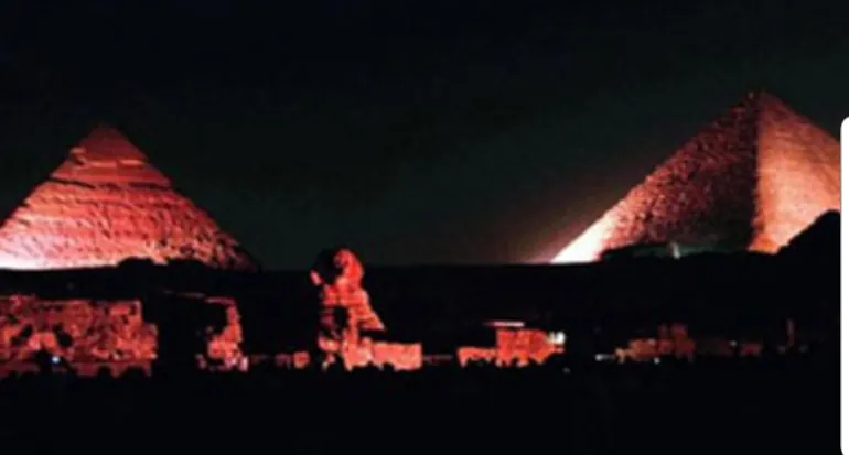 Ton- und Lichtshow Pyramiden'